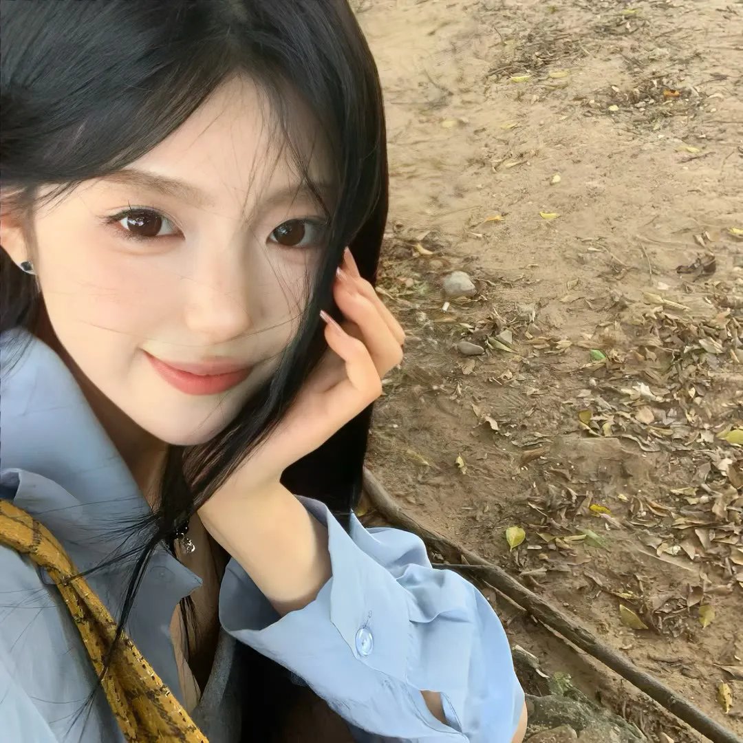 青铜匕首